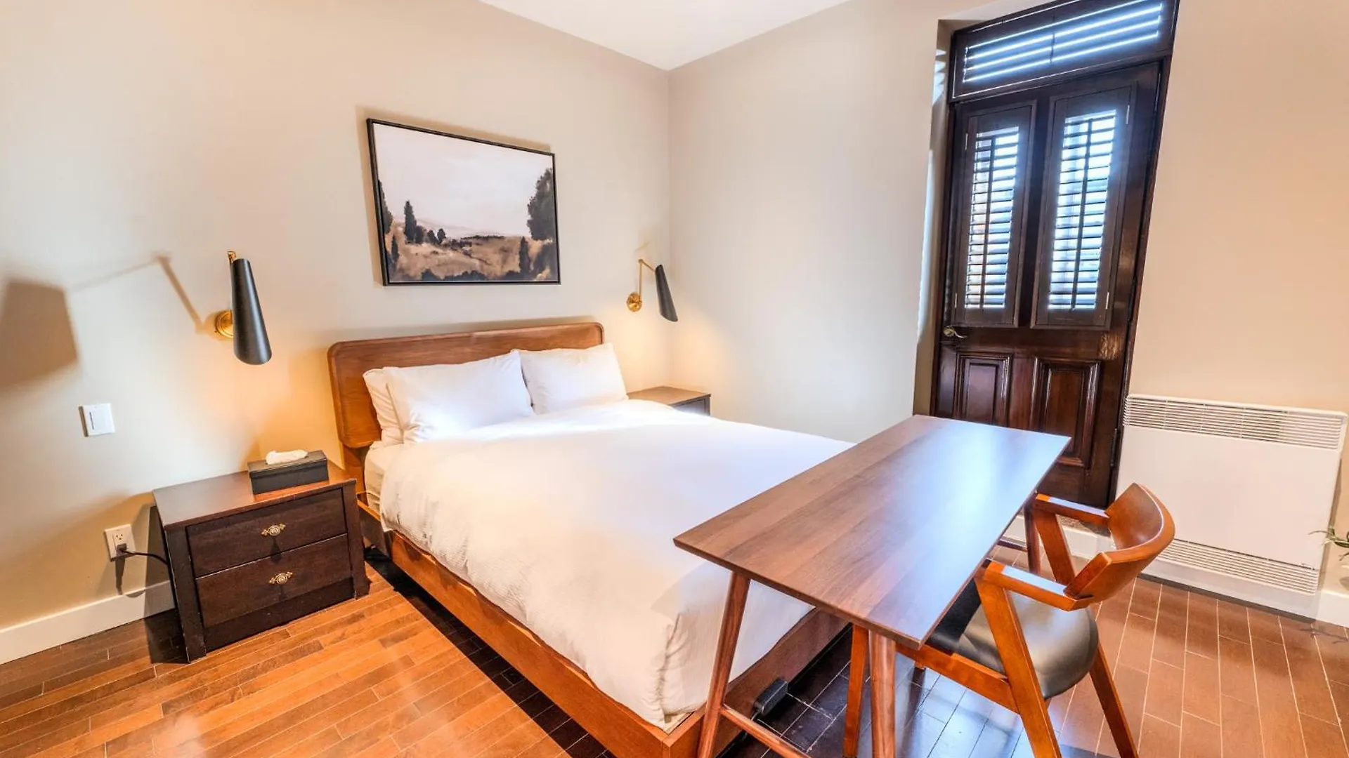 Self Check-In Boutique Hotel - Quartier Latin - Room 301 Montreal