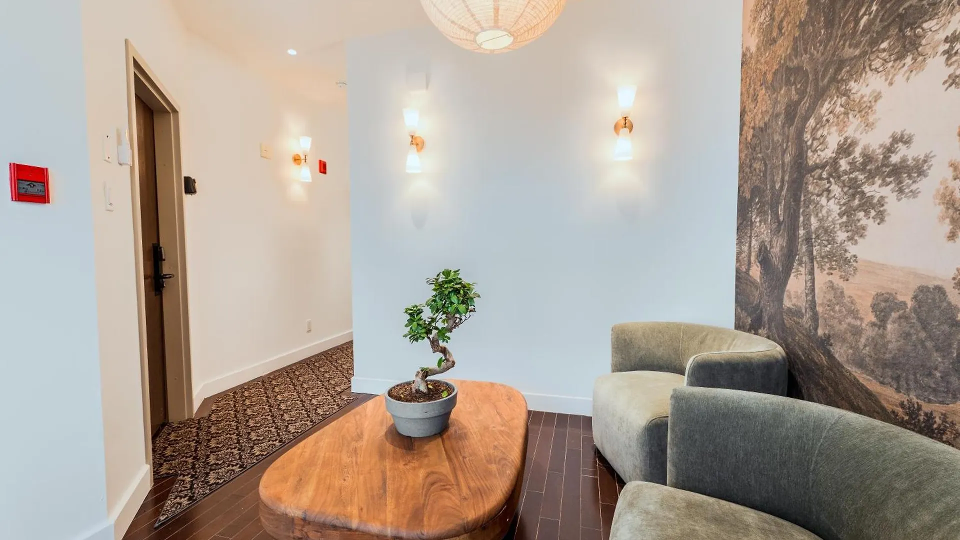 Self Check-In Boutique Hotel - Quartier Latin - Room 301 Montreal